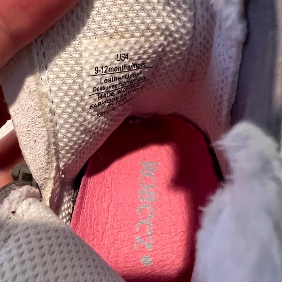 Gwen Grey Robeez Boots Size 9-12 months - Picture 6 of 7